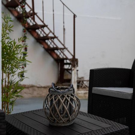 Thissio Getaway 2Ba Next To Athens Ancient Market Εξωτερικό φωτογραφία