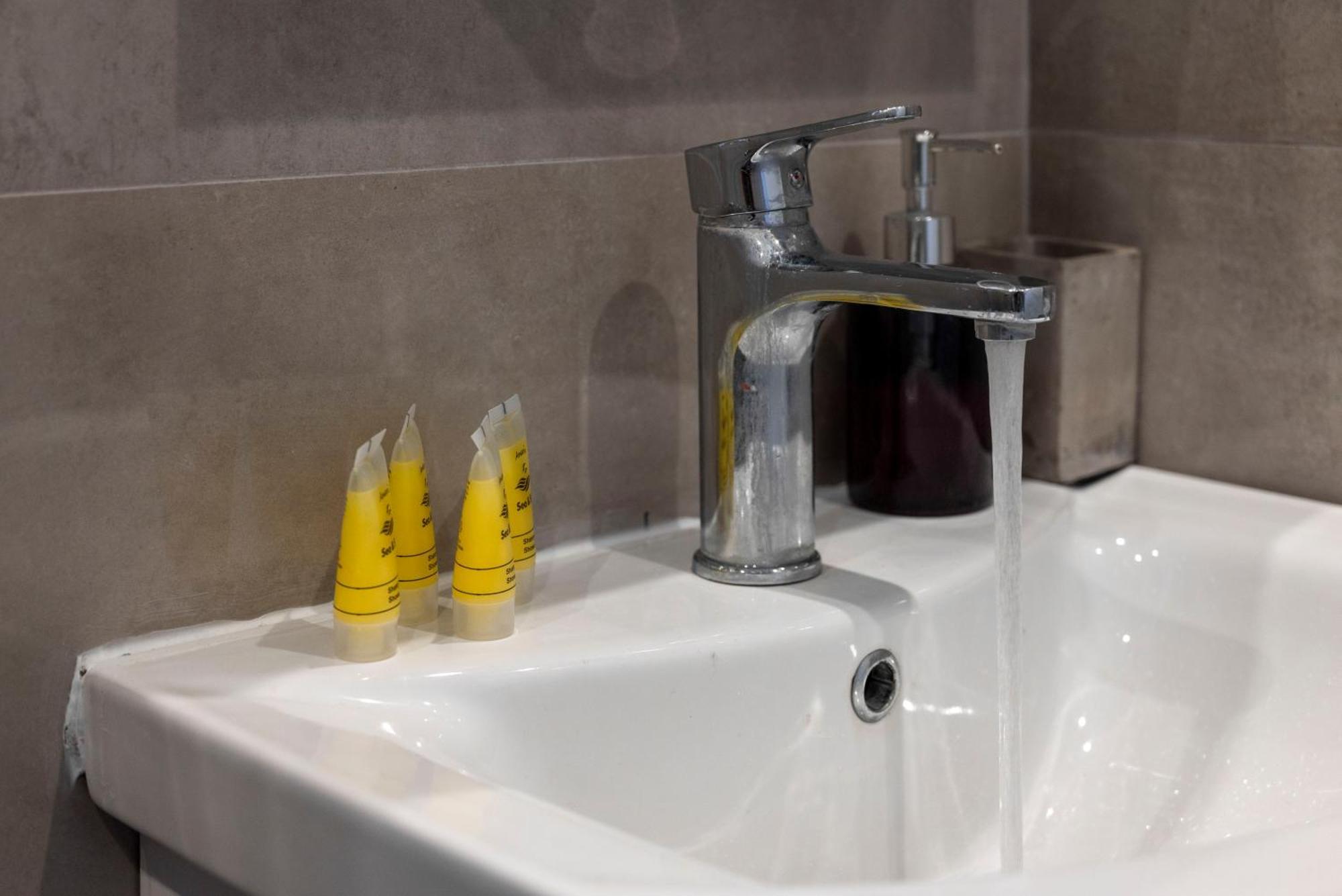 Thissio Getaway 2Ba Next To Athens Ancient Market Εξωτερικό φωτογραφία