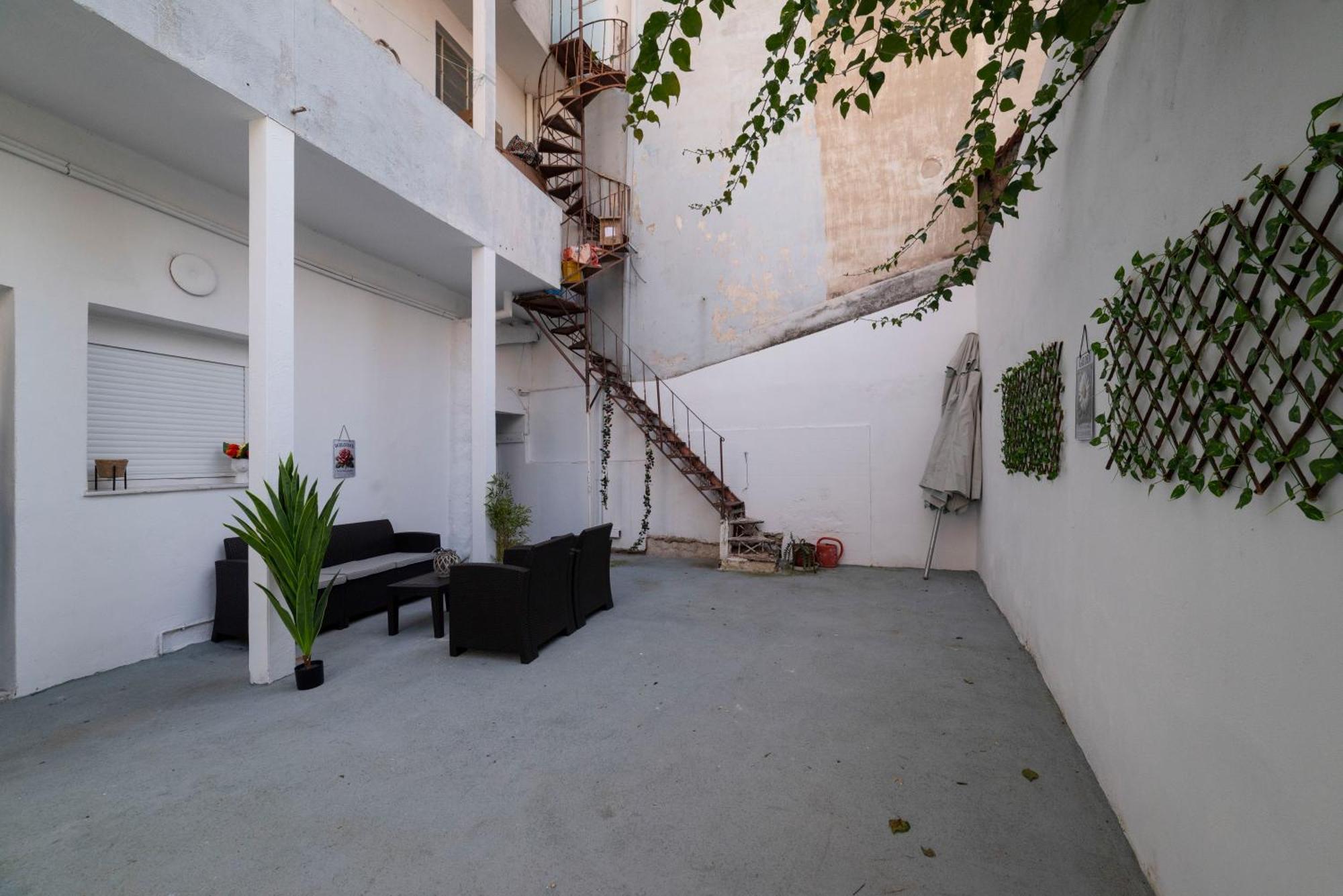 Thissio Getaway 2Ba Next To Athens Ancient Market Εξωτερικό φωτογραφία